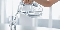 高血壓患者喝水要注意4點(diǎn)，否則血壓不穩(wěn)反升高